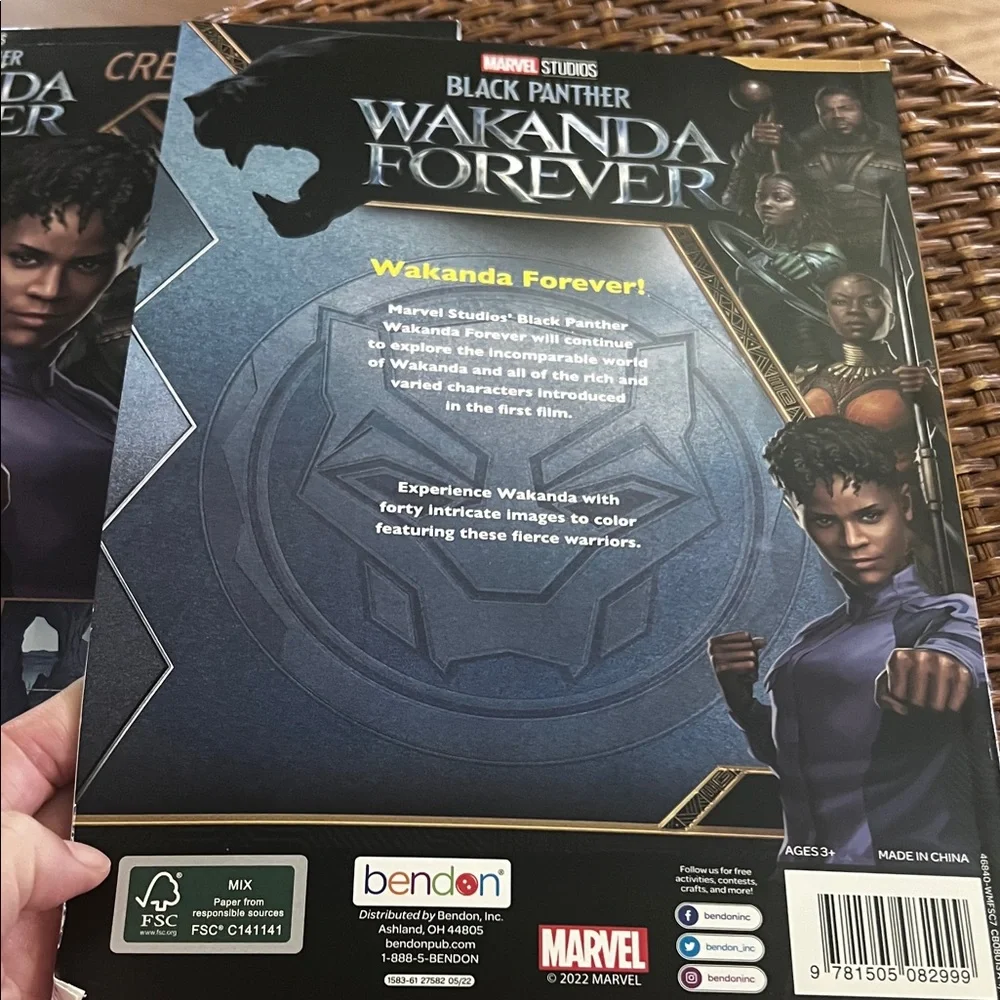 0964*Black Panther Wanda Forever Advanced Coloring/Sticker/Black,Purple, White